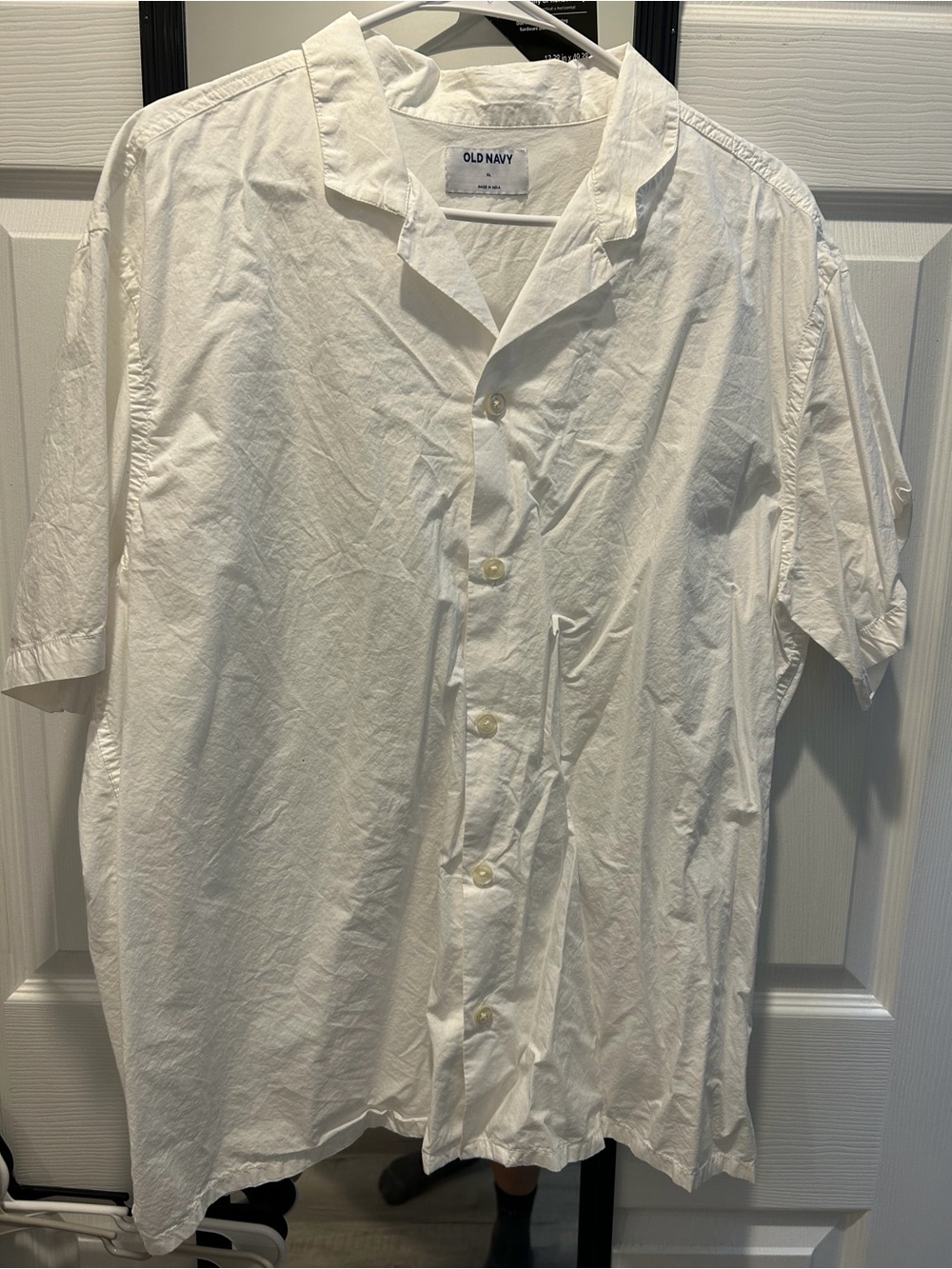 Old Navy White Short-Sleeve Casual Button-Down Shirt